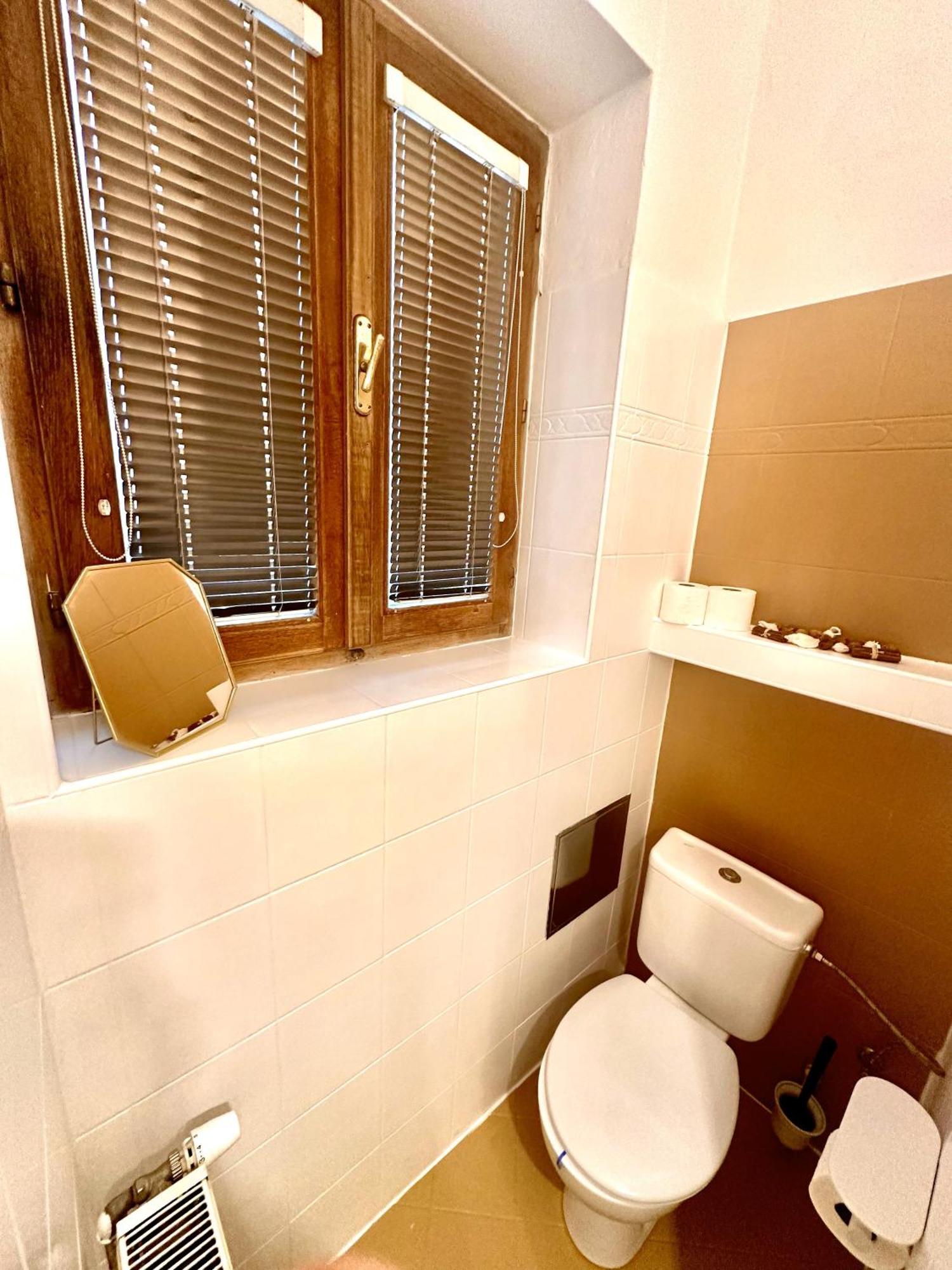 Apartment Kate - Old Town Bratislava Exteriör bild
